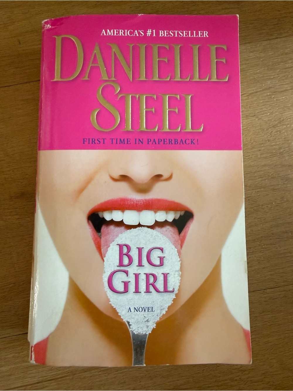 📚3 for $12📚Danielle Steel "Big Girl" Paperback Novel - Pink Cover
